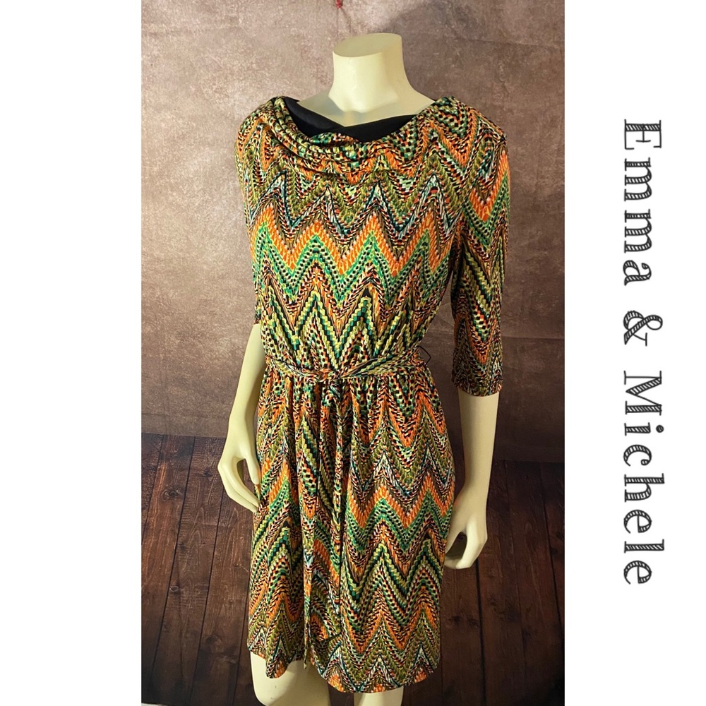 Emma and Michelle midi dress w/draped neckline-size M-3/4 length sleeves-EUC